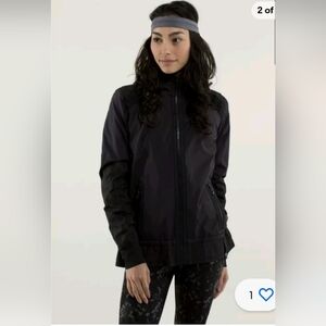 Lululemon Run Bandit Jacket Reflective size 4
